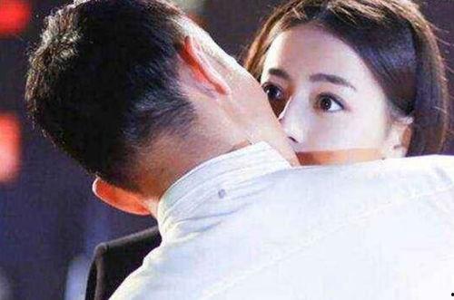 吻戏脱图片,吻戏画面背后的浪漫演绎