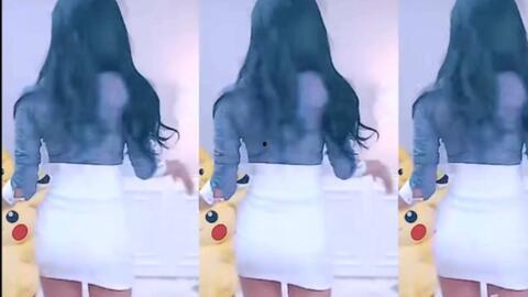 短裙跳舞的女主播真空,短裙舞女主播的性感演绎